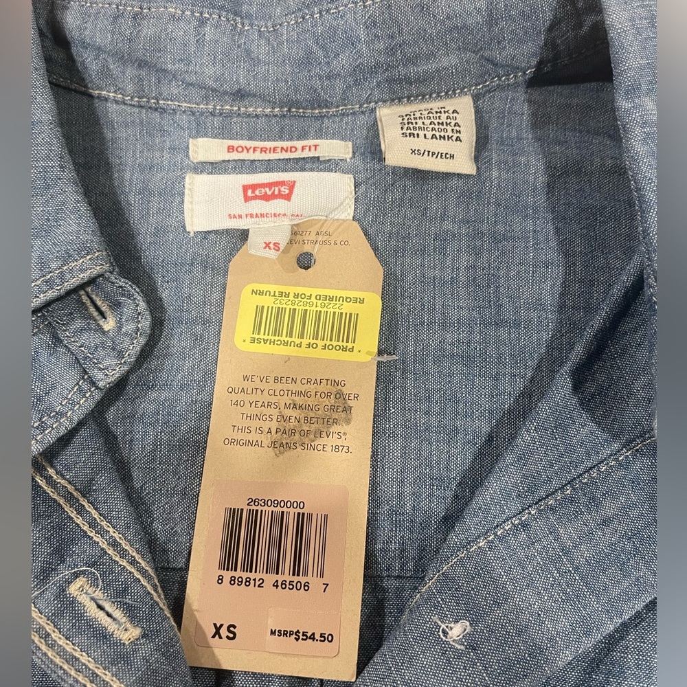 Levi’s Women Boyfriend Fit Denim Blue Long Sleeve Button Up Size XS - Picture 5 of 5